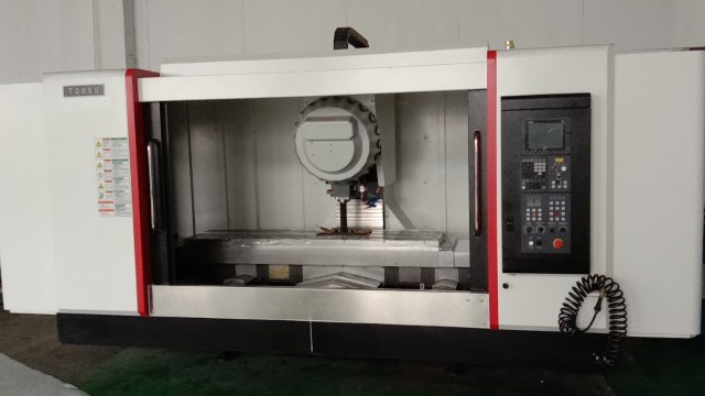 如何避免加工中心撞刀？科鼎數(shù)控告知您！